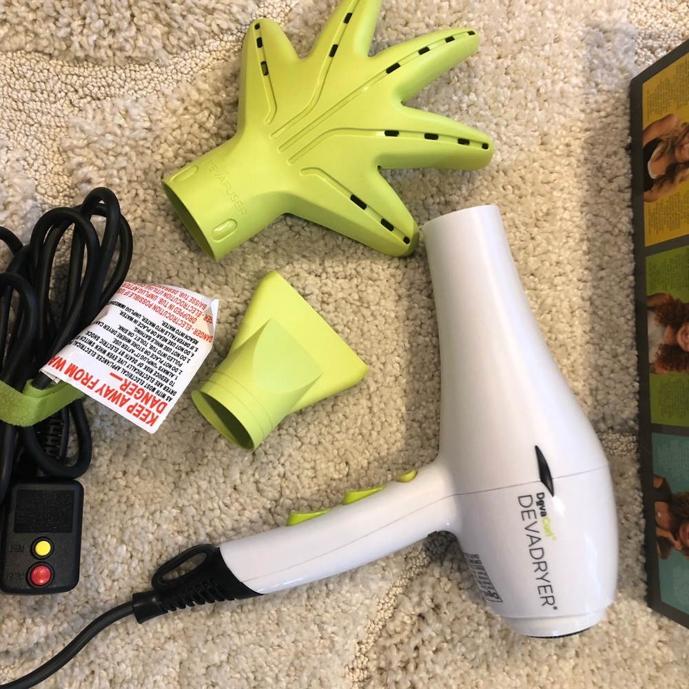 New Deva Curl DevaDryer and DevaFuser Combo (DevaCurl Dryer and Diffuser) in Box